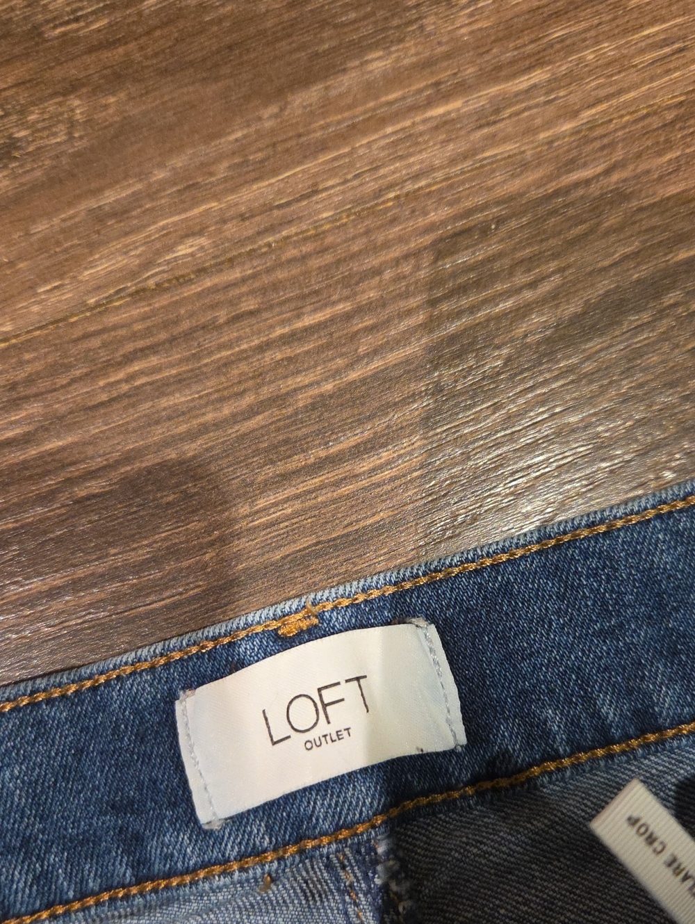 ❤️ ANN TAYLOR LOFT OUTLET HIGH RISE CROP FLARE JEANS, 16 (33) - Picture 6 of 9
